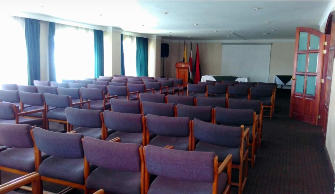 Hotel Dinastia Real Duitama Zewnętrze zdjęcie